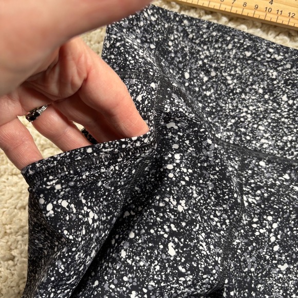 Lululemon‎ Align High Rise Pant Speckled Print Black White Size 4 - Picture 6 of 9